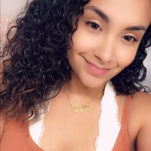 Meet your Posher, Nellyann